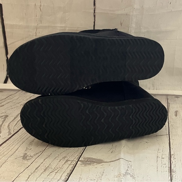 New Studded faux fur lined Suede Mid Boots Booties 8 - Picture 11 of 11